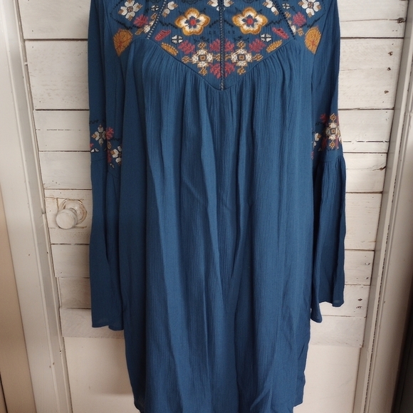 Blue Rain Francesca's Size Small Mini Dress Or Long Shirt Blue Floral Boho - Picture 2 of 12